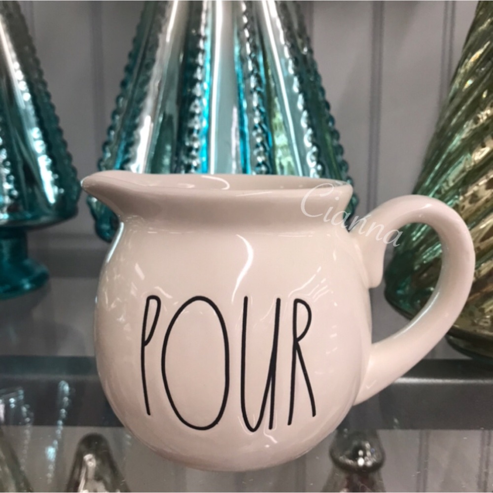 Rae Dunn Pour Pourer
